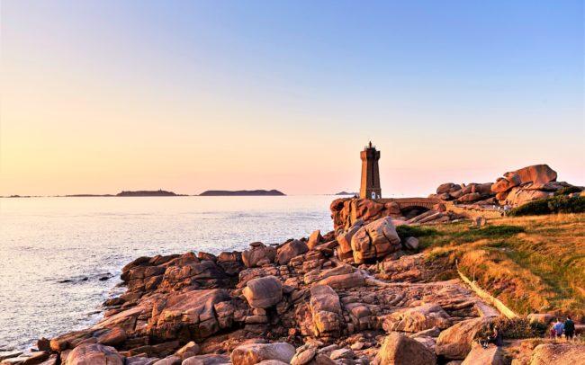 côte-de-granit-rose-bretagne-buissonnière